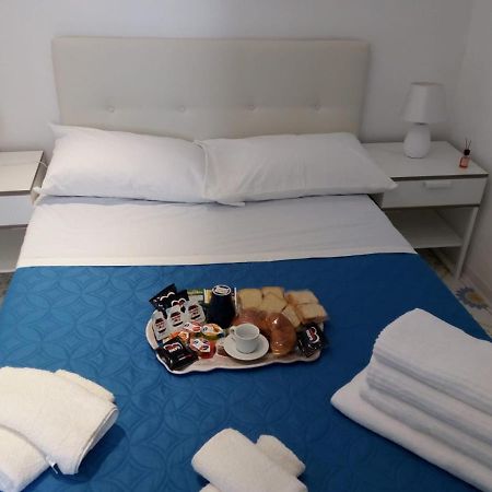 Molo 19 Appartement Napels Buitenkant foto